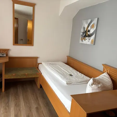 Weinhotel Adler 3*